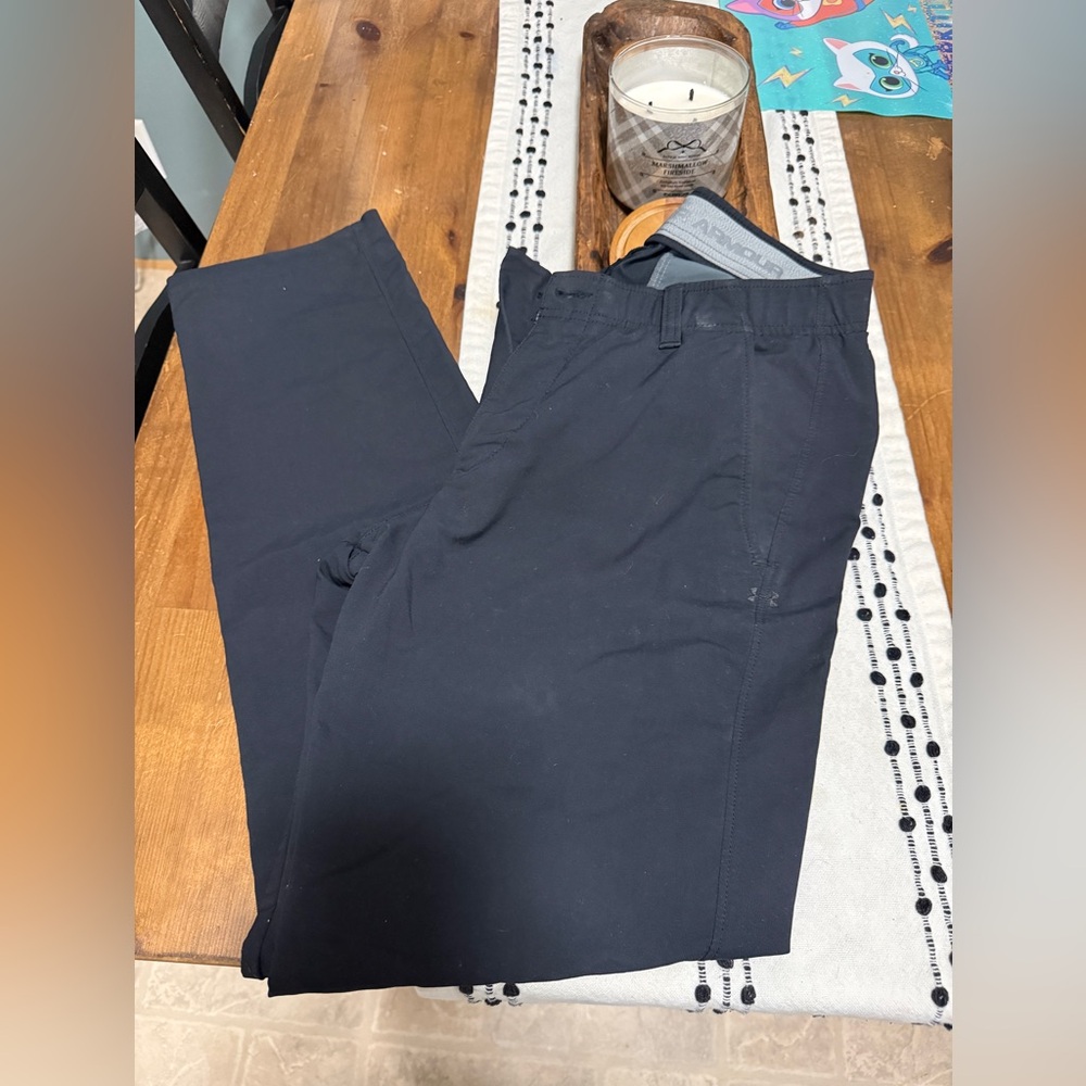 Under Armour Men's Black Golf Chinos